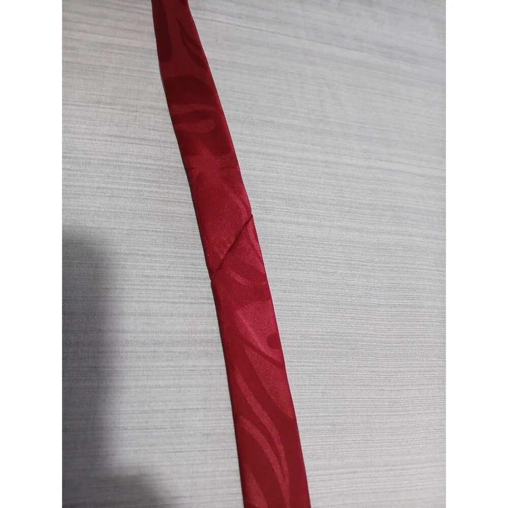 Vintage Red Bud Light Tie Budweiser I Love You Man Fishing Beer 58x4